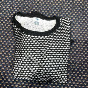 An extra large old navy sweater